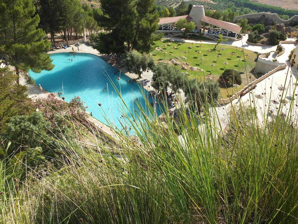 Balneario De Alicun De Las Torres Villanueva de las Torres Exterior photo